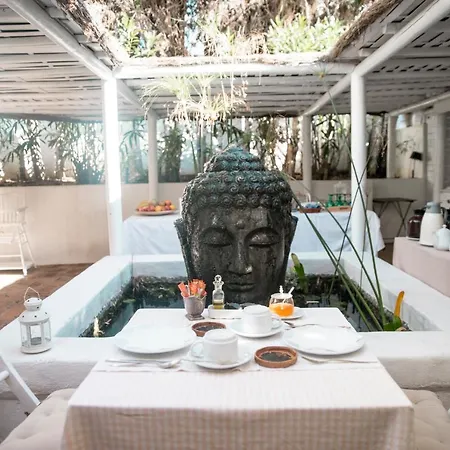 Casa La Concha Boutique Hotel